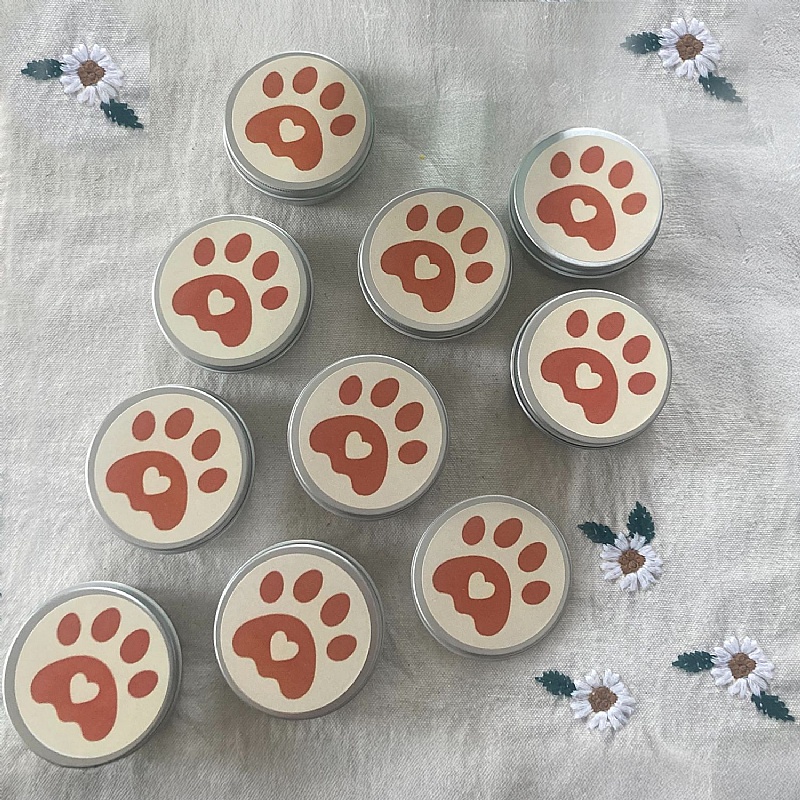 Completely Natural Honey and Jojoba Solid Dog Shampoo Tin