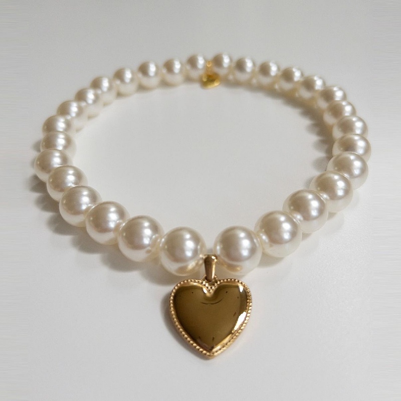 Pearly Lune Skinny Dog Necklace