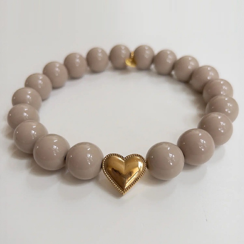 Pretty Toffee Dog Necklace