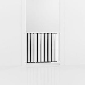 DogSpace Lucky Extending Dog Gate