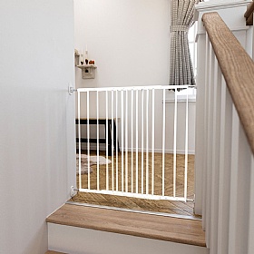 DogSpace Lucky Extending Dog Gate